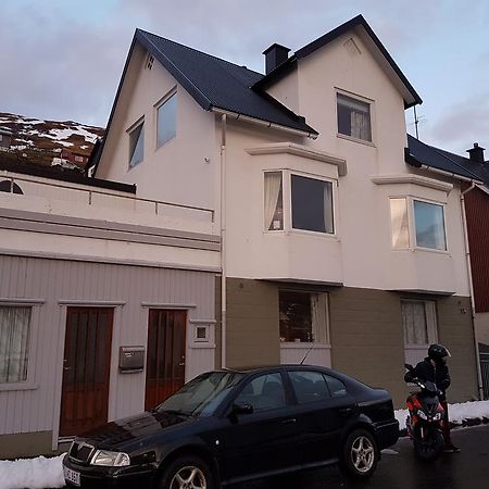 Budget Guesthouse Borgustova Vestmanna Extérieur photo